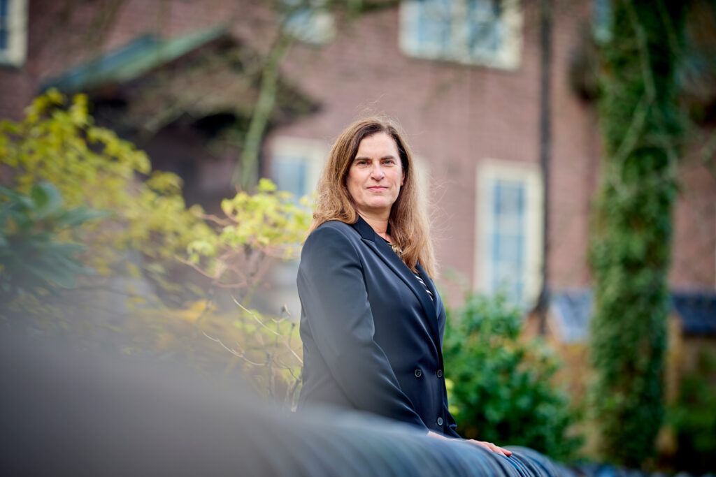 Ellen Moons, Karlstads universitet, tillträder som ständig sekreterare vid Vetenskapsakademien efter årsskiftet.