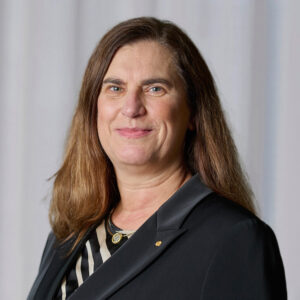 Ellen Moons, Akademiens ständiga sekreterare